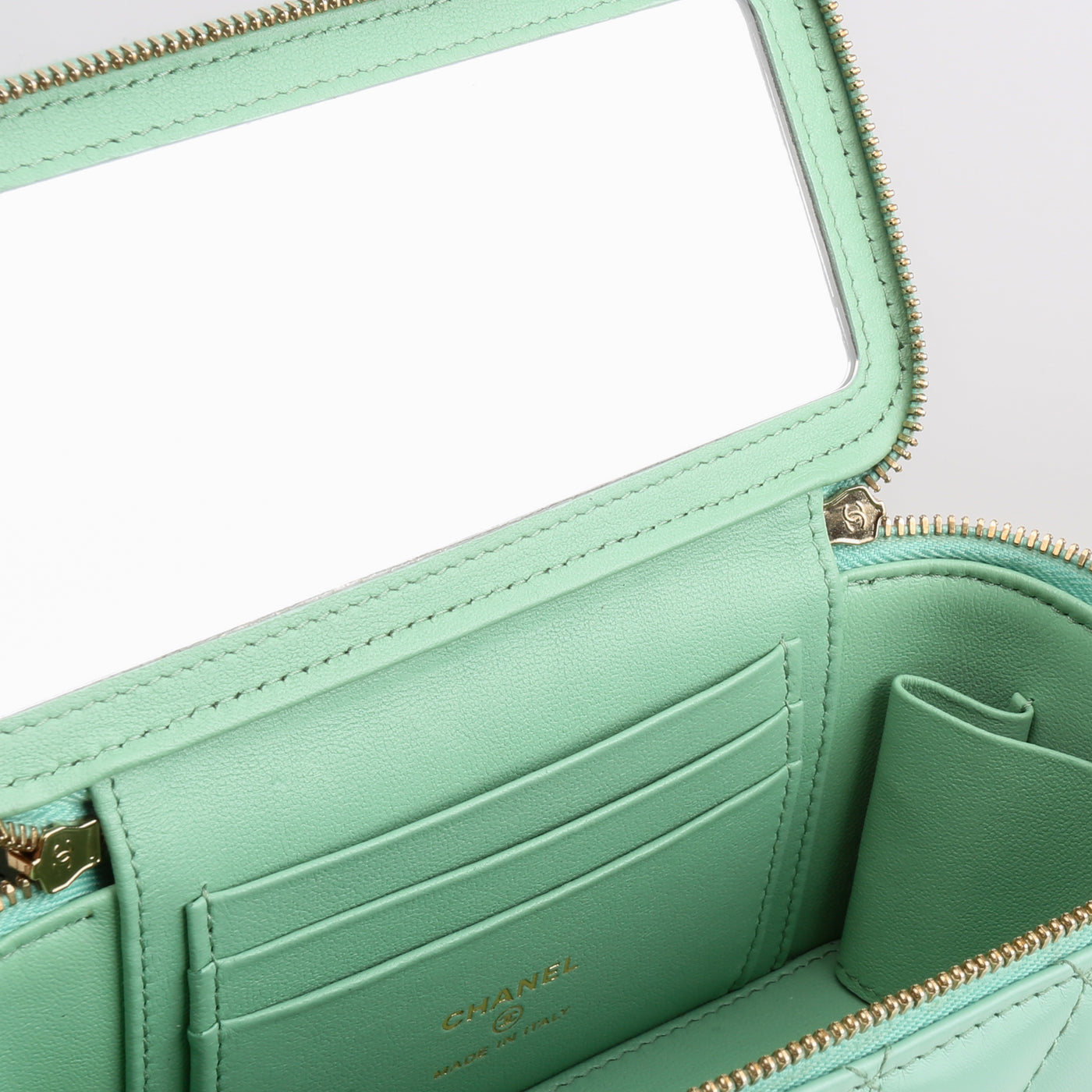 CHANEL Pick Me Up Logo Handle Small Vanity Case - Mint Green