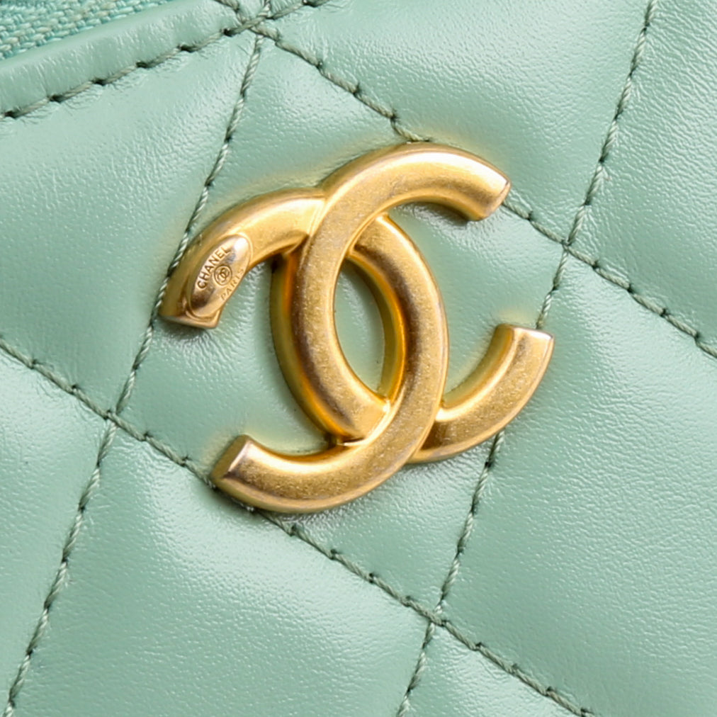 CHANEL Pick Me Up Logo Handle Small Vanity Case - Mint Green