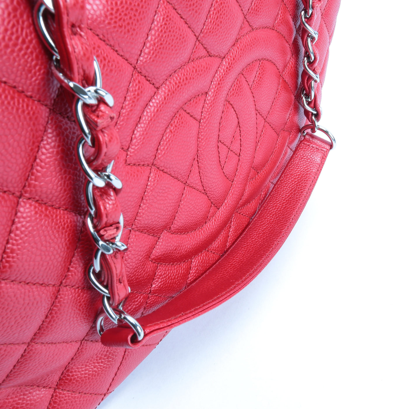 CHANEL Caviar Leather Grand Shopping Tote-Red
