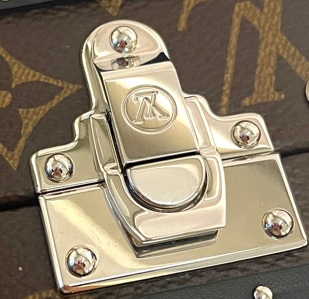 Louis Vuitton Clutch Box Monogram Macassar