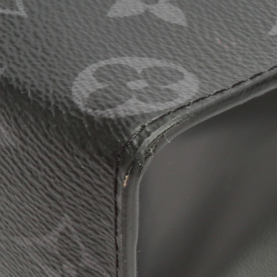 Louis Vuitton Grey/Black Monogram Canvas Eclipse Voyage Pochette Louis  Vuitton