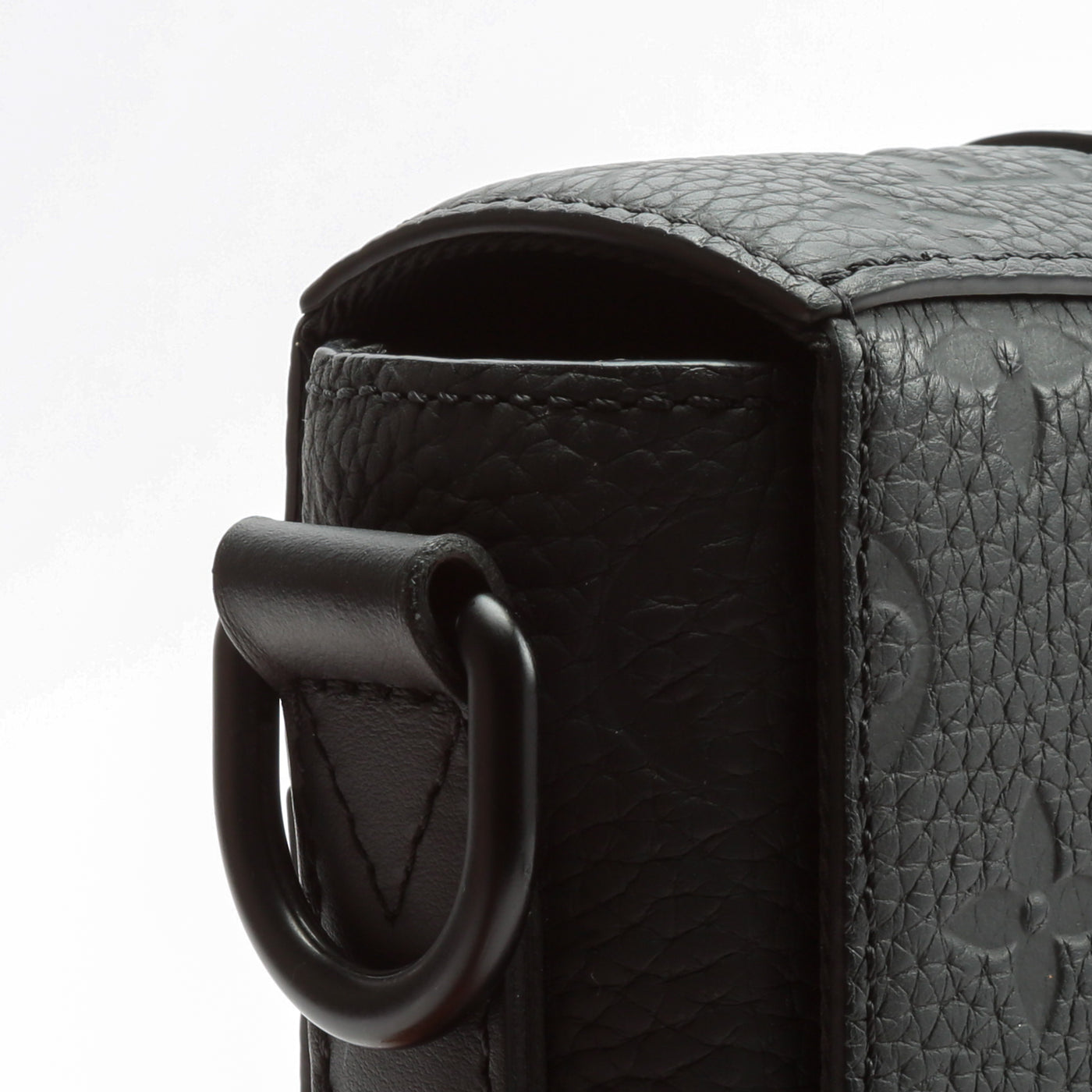Louis Vuitton Trunk Monogram Taurillon Messenger Bag Black