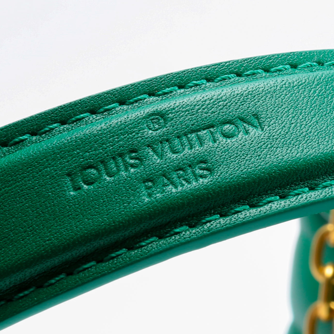 LOUIS VUITTON New Wave Chain Bag MM - Green