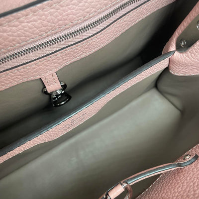 LOUIS VUITTON Capucines MM Taurillon Leather Pink