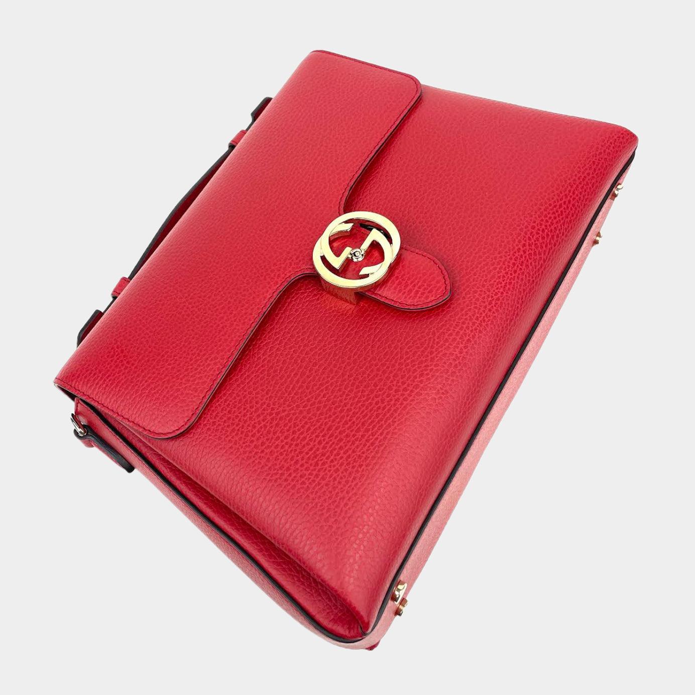 Gucci Interlocking G Shoulder Bag Small Red in Pebbled Caflskin