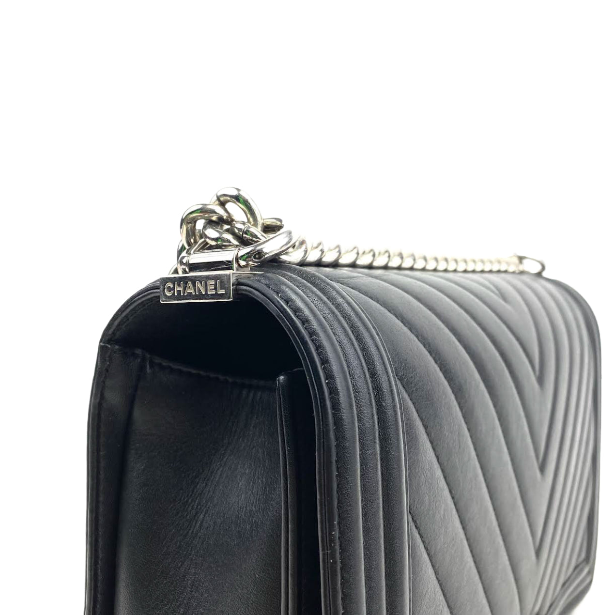 Chanel 2021 Chevron Boy Belt Bag - Black Crossbody Bags, Handbags -  CHA978929