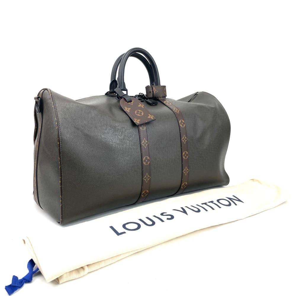 LOUIS VUITTON KEEPALL BANDOULIERE 50!Fiery Red Taiga Leather! SOLD OUT!